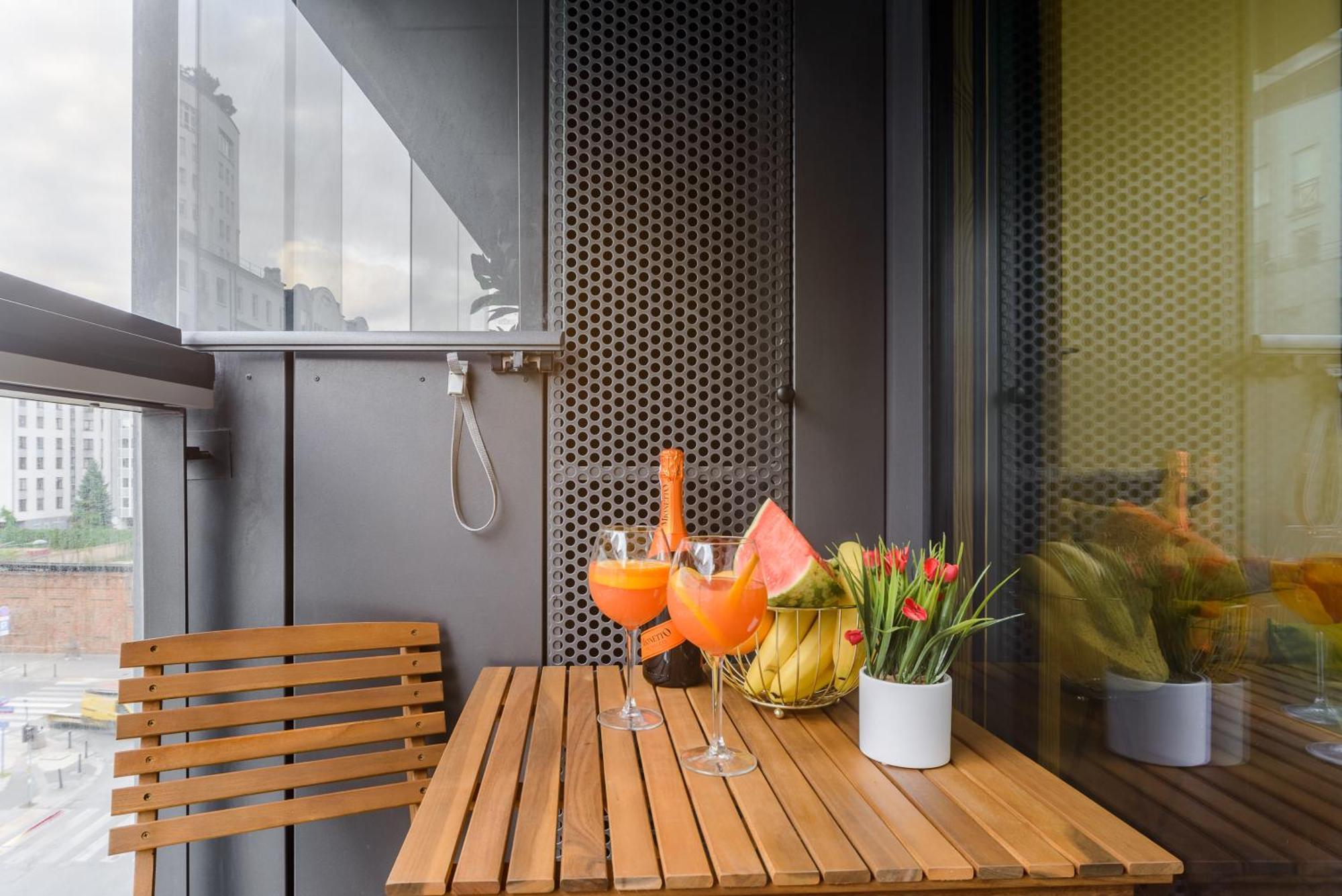 Lumina Premium Apart Near Mennica Residence Warsaw Exterior photo